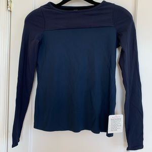 Lululemon Out of this World Long Sleeve size 2